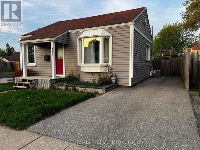 145 Eby St in Cambridge, ON - Building Photo - Building Photo