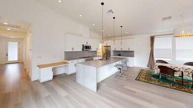 2299 San Miguel Ave in Santa Rosa, CA - Building Photo - Building Photo