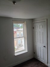 2554 Hollins St in Baltimore, MD - Building Photo - Building Photo