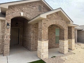 2137 Kirksey Ave in Lubbock, TX - Building Photo - Building Photo