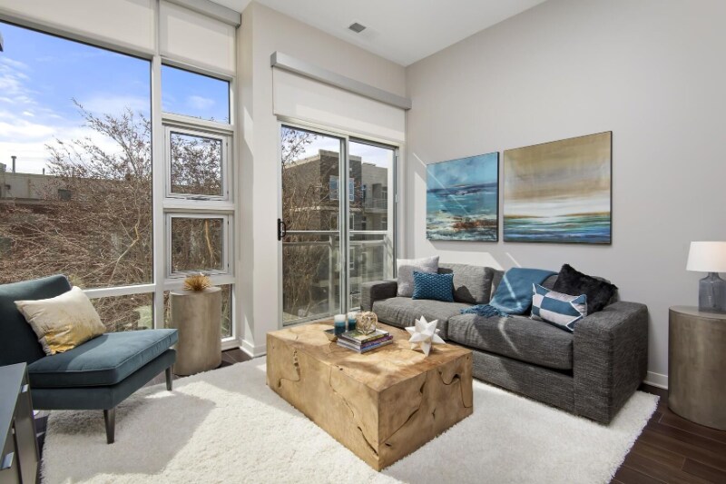 1840 W Chicago Ave-Unit -217 in Chicago, IL - Building Photo