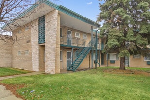 3007 W 87th St in Evergreen Park, IL - Building Photo