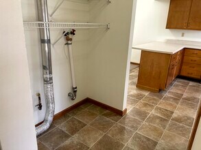 6 Florentine Ct in Pekin, IL - Building Photo - Building Photo