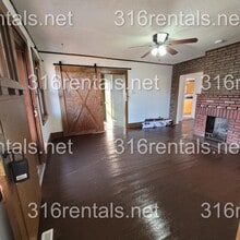 510 E 8th St in Newton, KS - Building Photo - Building Photo