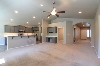 3097 Duval Lp in Richland, WA - Building Photo - Building Photo