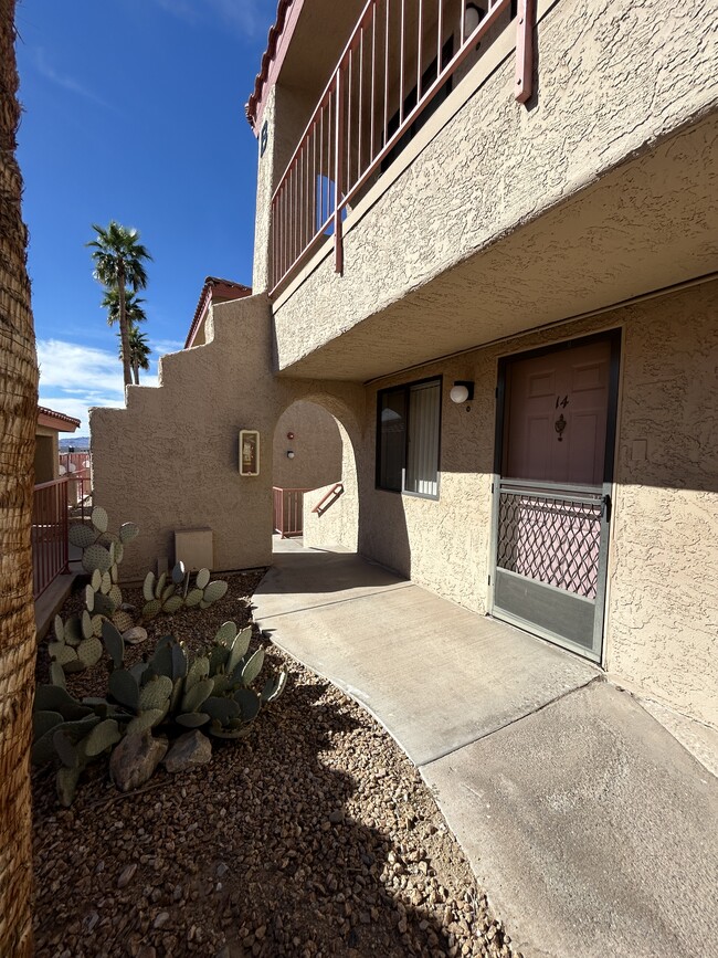 property at 1957 Mesquite Ave