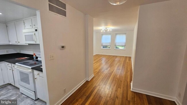 property at 4118 36th St S
