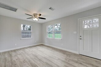 4014 Tilson Ln-Unit -B in Houston, TX - Building Photo - Building Photo