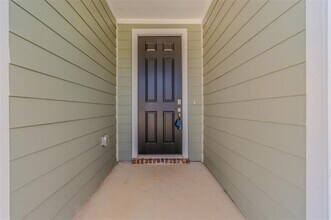 5948 Hopkins Dr in Aubrey, TX - Building Photo - Building Photo