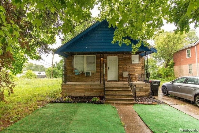 property at 15608 Wabash St