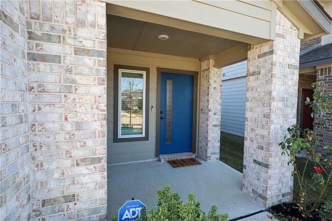 910 Kickapoo Ln in College Station, TX - Building Photo - Building Photo