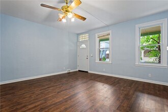7303 Florence Ave in Pittsburgh, PA - Building Photo - Building Photo