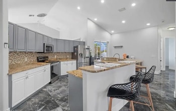 711 NW 19th Ct, Unit Cape Coral House in Cape Coral, FL - Foto de edificio - Building Photo