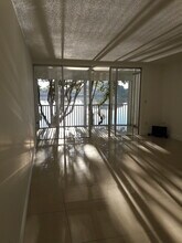 1670 NE 191st St, Unit 208-3 in North Miami Beach, FL - Building Photo - Building Photo