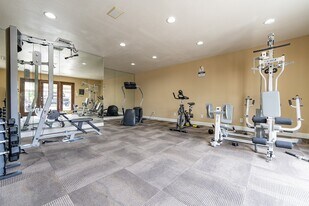 1466 Bonair Rd in Vista, CA - Building Photo
