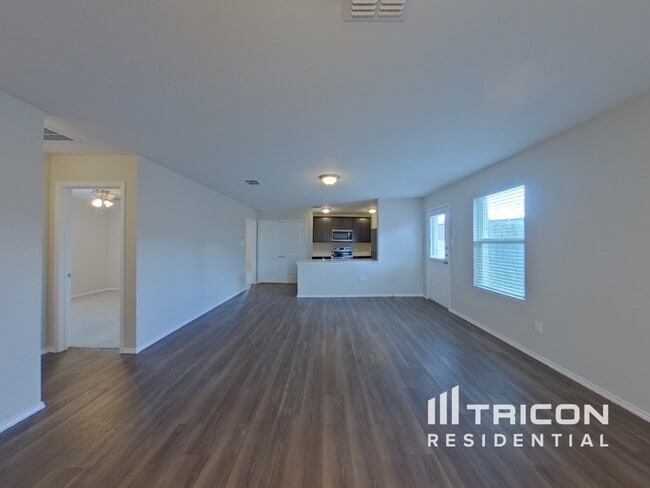 6028 Parkview Hills Ln in Fort Worth, TX - Building Photo - Building Photo