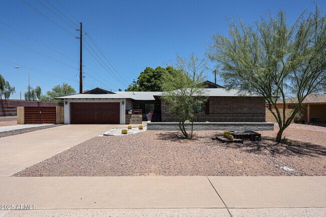 property at 6402 E Cambridge Ave