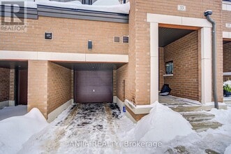 33 Bluebird Ln in Barrie, ON - Building Photo - Building Photo