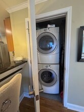 17 Central St, Unit Unit 9 in Salem, MA - Building Photo - Building Photo