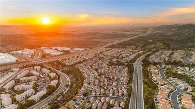 2 Cameron Cir in Lake Forest, CA - Building Photo - Building Photo