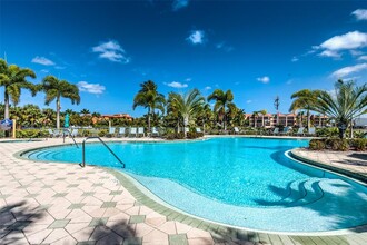 3181 Matecumbe Key Rd in Punta Gorda, FL - Foto de edificio - Building Photo