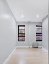 195 Stanton St, Unit 5E1 in New York, NY - Building Photo