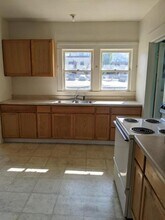 553 SE Rice Ave in Roseburg, OR - Building Photo - Building Photo