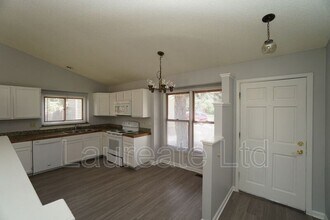 18971 E Chaffee Pl in Denver, CO - Building Photo - Building Photo
