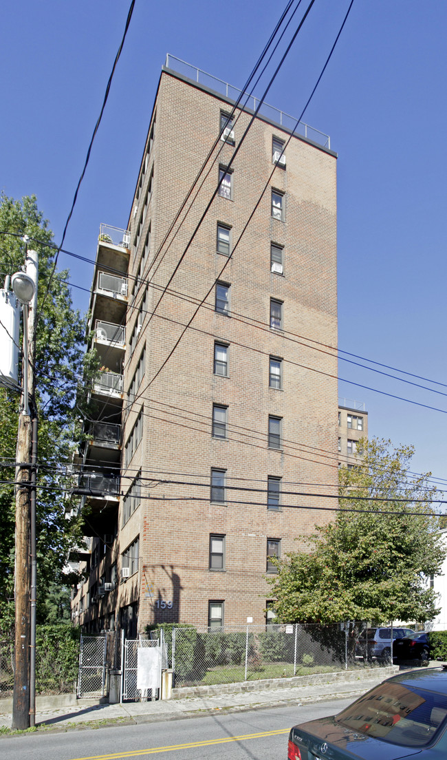 Sunset Green CO-OP in Yonkers, NY - Building Photo - Building Photo