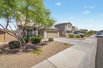 7104 W Spur Dr in Peoria, AZ - Building Photo - Building Photo