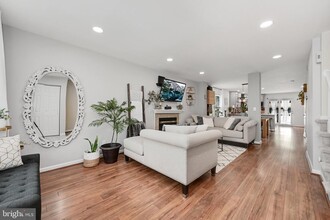 39 Wood St in Conshohocken, PA - Building Photo - Building Photo