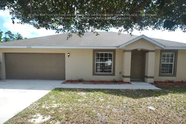 2560 Millwood Ave in Deltona, FL - Foto de edificio - Building Photo