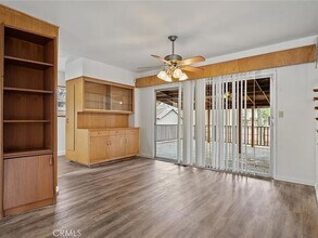 403 Ash St in Chico, CA - Foto de edificio - Building Photo