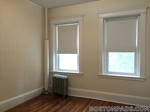 1334 Commonwealth Ave in Boston, MA - Building Photo - Building Photo