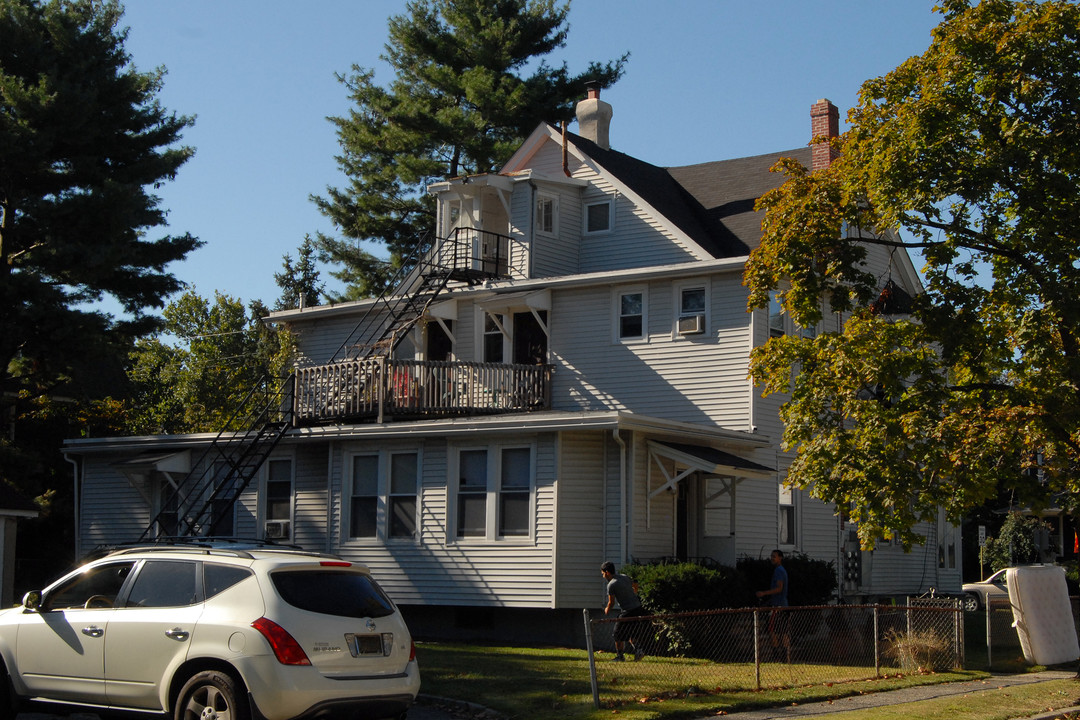 402 Cinnaminson Ave in Palmyra, NJ - Foto de edificio