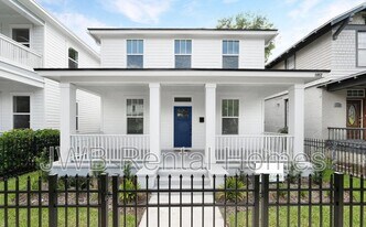 1952 Hubbard St in Jacksonville, FL - Building Photo