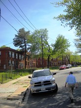 Danbury Apartments in Washington, DC - Foto de edificio - Building Photo