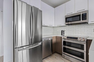 70 S Bremen St in Boston, MA - Building Photo - Building Photo