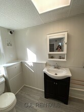 92 Howard St in Waltham, MA - Building Photo - Building Photo