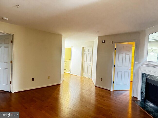 9141 Gracious End Ct in Columbia, MD - Building Photo - Building Photo