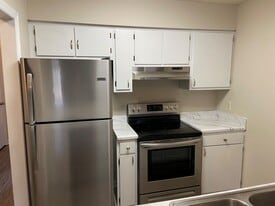 720 Powell Dr in Raleigh, NC - Building Photo