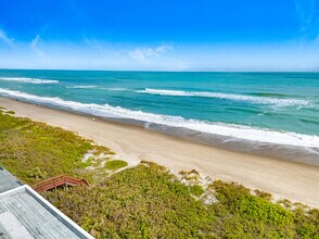 2101 Atlantic St in Melbourne Beach, FL - Building Photo - Building Photo