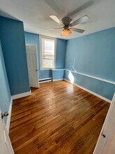 12 Webster St, Unit 12 Webster Unit 1 in Haverhill, MA - Building Photo - Building Photo