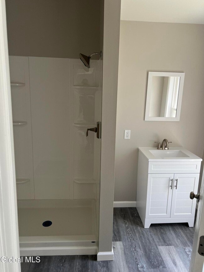 253 6th Ave in Troy, NY - Building Photo - Building Photo