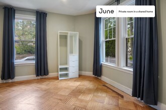 Private bedroom in 7 bed/2.5 bath Home in Cambridge, MA - Building Photo - Building Photo