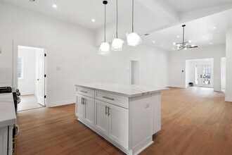 1424 Tulane St in Houston, TX - Building Photo - Building Photo