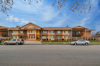 Coventry Apartments in Stockton, CA - Foto de edificio - Building Photo