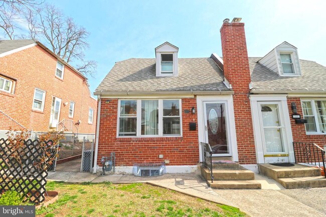 property at 1227 Agnew Dr