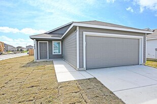 462 River Run Wy in San Antonio, TX - Building Photo