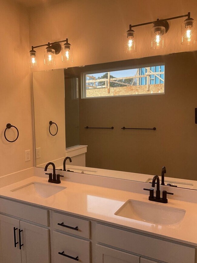 308 Ardmore Dr in Belmont, NC - Building Photo - Building Photo